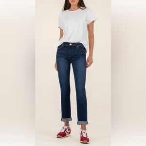 NWOT Kut from the Kloth Dark Blue Mid Rise Boyfriend jeans